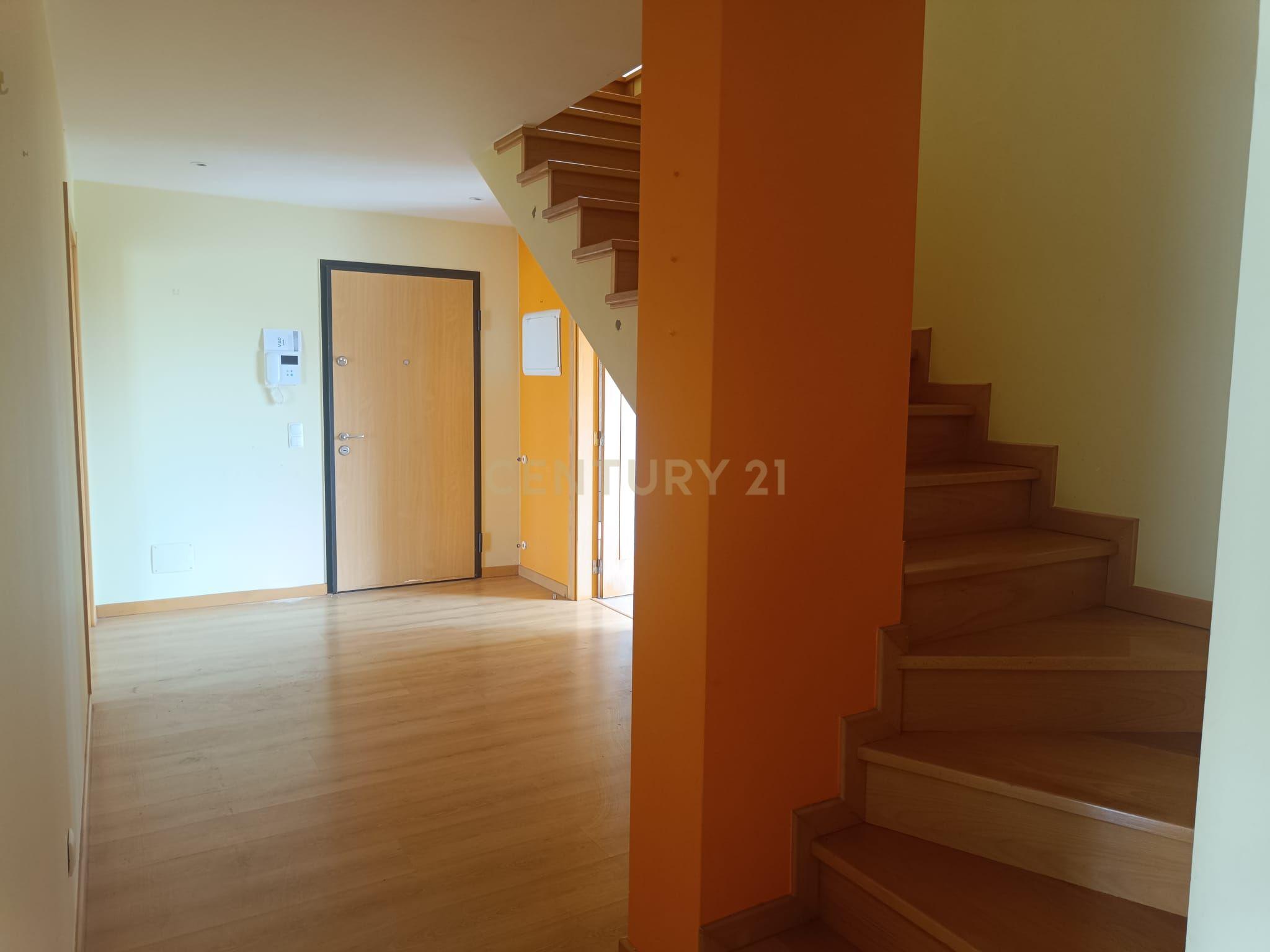 🏡 Apartamento Duplex T3/T4 na Ericeira – Vista Mar e Serra! 🌊⛰️ - Image 13